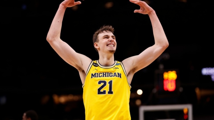 而安洗莹则 而安洗莹则